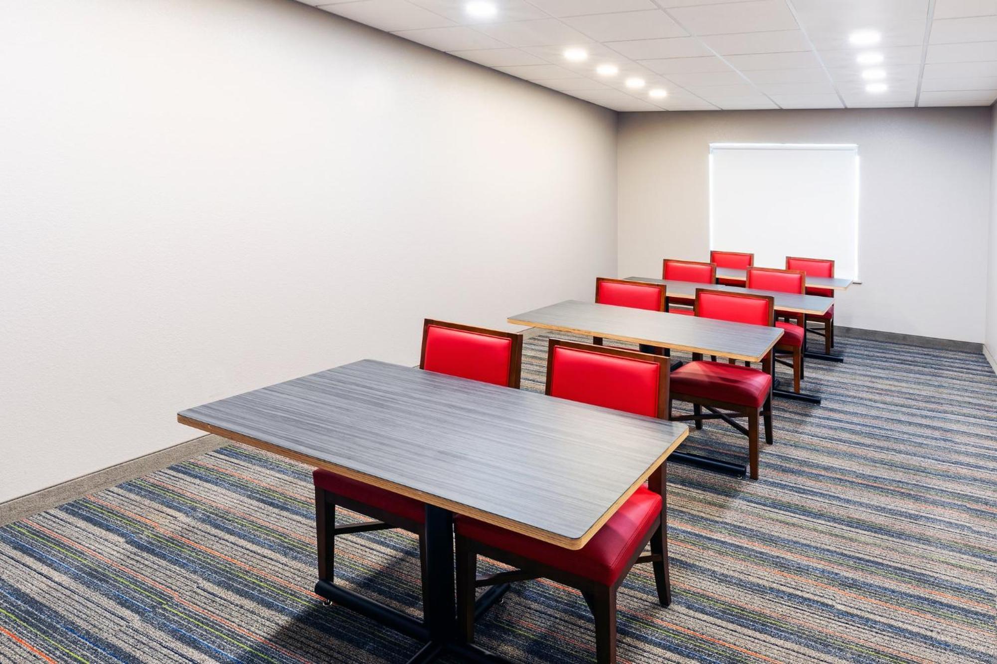 Holiday Inn Express & Suites Del Rio By Ihg Luaran gambar