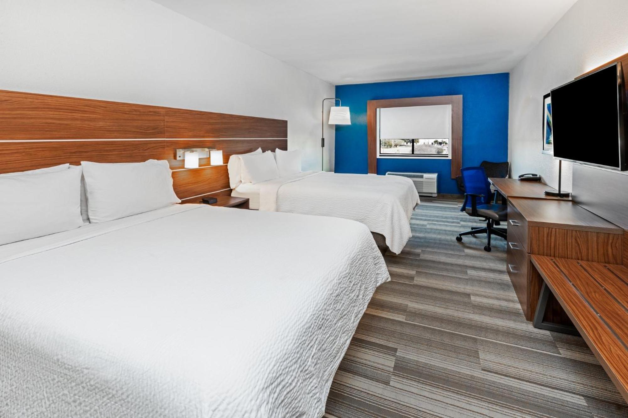 Holiday Inn Express & Suites Del Rio By Ihg Luaran gambar