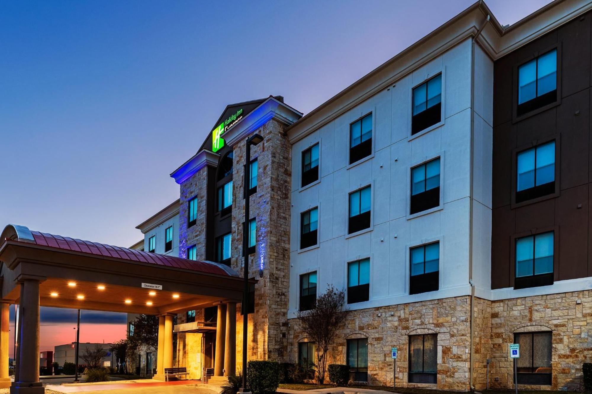 Holiday Inn Express & Suites Del Rio By Ihg Luaran gambar