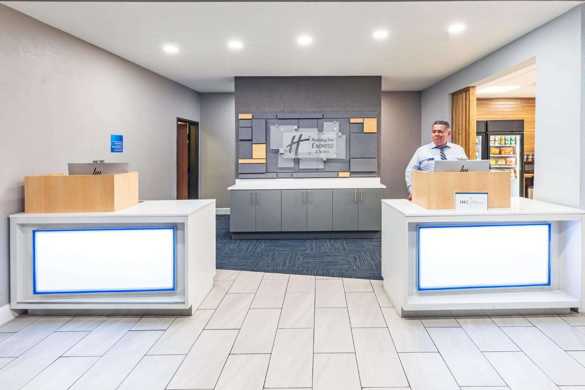 Holiday Inn Express & Suites Del Rio By Ihg Luaran gambar